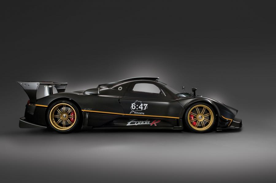  Pagani Zonda R 2010 года  (фото 4 из 14)